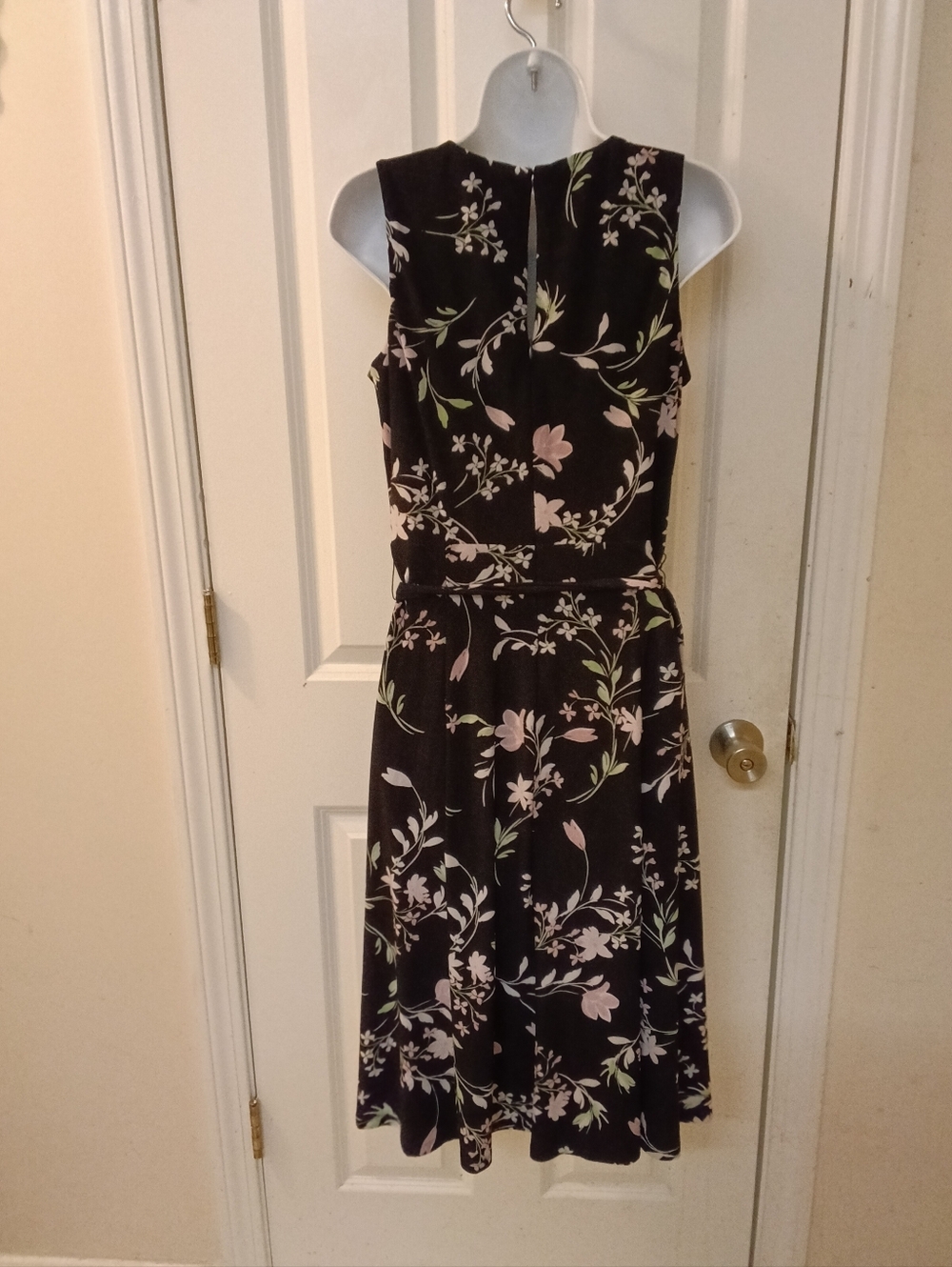 ANNE KLEIN Black Floral Sleeveless Midi Dress SIZE SMALL - Picture 8 of 10